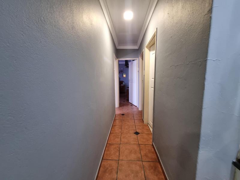 3 Bedroom Property for Sale in Bella Vista Western Cape